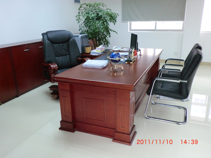 �����ֵ��k��ӛ�k����-��ľ����_�����y��Ƥ����Ρ���ǰ��